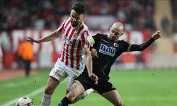 Süper Lig'de sezonun son haftasında Antalya derbisi heyecanı yaşanacak