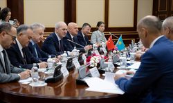 TBMM Başkanı Kurtulmuş, Kazakistan Meclisi Başkanı Koşanov ile görüştü