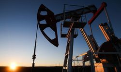 Brent petrolün varil fiyatı 83,88 dolar