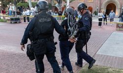 ABD'de üniversitelerdeki Filistin'e destek gösterilerinde çok sayıda kişi gözaltına alındı