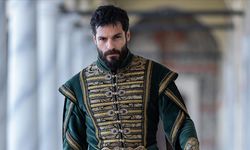 Oyuncu Serkan Çayoğlu: Fatih Sultan Mehmet'in korkularını, arzularını hayal etmeye çalıştım