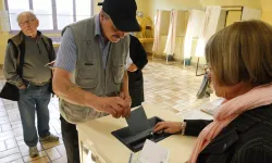 Bulgaristan'da halk, Avrupa Parlamentosu üyelerini belirlemek için sandık başında