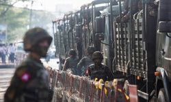 Bangladeş, çatışmalar nedeniyle ülkeye sığınan 134 Myanmarlı askeri iade etti