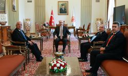 TBMM Başkanı Kurtulmuş, DSP Genel Başkanı Aksakal'ı kabul etti