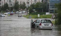 Başkentte sağanak nedeniyle metro seferleri durduruldu