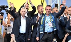 Fenerbahçe'de Ali Koç yeniden başkanlığa seçildi