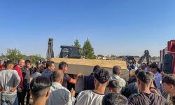 Diyarbakır ve Mardin arasında çıkan yangında ölen 2 kuzenin cenazesi defnedildi