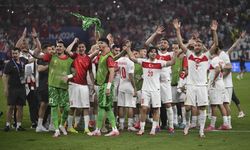 A Milli Futbol Takımı, 6 puanla son 16 turuna yükseldi
