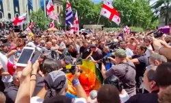 Gürcistan'da LGBT propagandasını yasaklayan düzenleme parlamentoya sunuldu