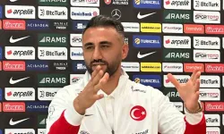 A Milli Futbol Takımı'nın yardımcı antrenörü Selçuk Şahin'in takıma güveni tam
