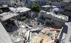 İsrail'in Gazze'ye düzenlediği saldırılarda 13 Filistinli öldü