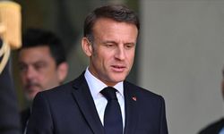 Macron'dan muhalefet partilerinin programlarının "iç savaş"a yol açabileceği uyarısı