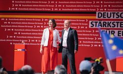 Almanya'da AP seçimlerinde hükümet yenilgi aldı, aşırı sağ güçlendi