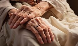 Yaş ayrımcılığı milyonlarca yaşlı bireyin hayatını olumsuz etkiliyor