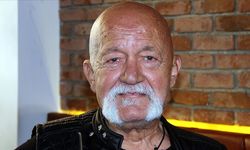 Türk sinemasının çok sevilen "kötü adamı": Sümer Tilmaç