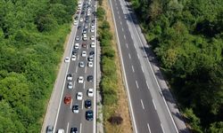 Anadolu Otoyolu'nun Düzce ve Bolu geçişinde akıcı yoğunluk yaşanıyor
