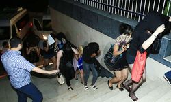 Mersin'de kadınları fuhuşa zorladıkları iddiasıyla 8 zanlı tutuklandı