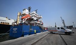 Sudan'a insani yardım malzemesi ulaştıracak gemi Mersin'den uğurlandı