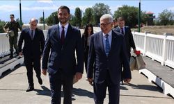 Türkiye-Ermenistan Özel Temsilcileri Kılıç ve Rubinyan sınırda bir araya geldi