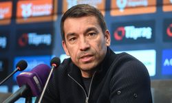 Giovanni van Bronckhorst: Kararlarım hakkında konuşmak istemiyorum