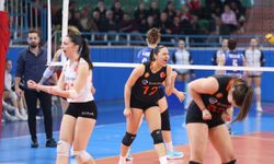 Eczacıbaşı 2. Lig Kadın Voleybol Takımı finalde
