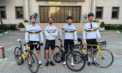 Bisikletçiler şehitler anısına Çanakkale'ye pedal çevirdi