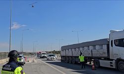 Emniyet ve jandarma trafik ekipleri, yaklaşık 3,8 milyon aracı denetledi