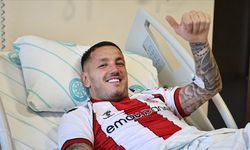 Sivasspor Teknik Direktörü Çalımbay, Rey Manaj'ı hastanede ziyaret etti