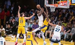NBA play-off'larında Timberwolves, Edwards'ın 43 sayı attığı maçta Lakers'ı yendi