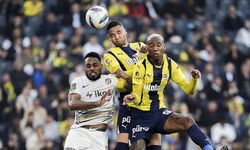 Fenerbahçe, Eyüpspor'u 2 golle geçti