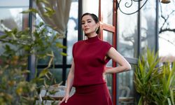 Gelenekten günümüze: Ezgi Eyüboğlu’ndan yeni bir şarkı