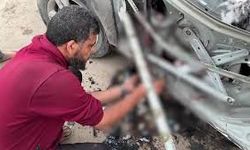 İsrail'in araca düzenlediği saldırıda bir gazeteci yaşamını yitirdi