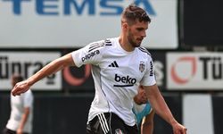 Beşiktaş'ın yeni transferi David Jurasek ilk idmanına çıktı