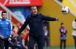 Kayserispor Teknik Direktörü Recep Uçar: Anlamlı bir galibiyet aldık