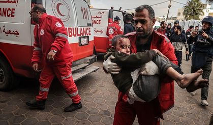 İsrail ordusu Gazze Şeridi'ne saldırıların yeniden başladığını duyurdu