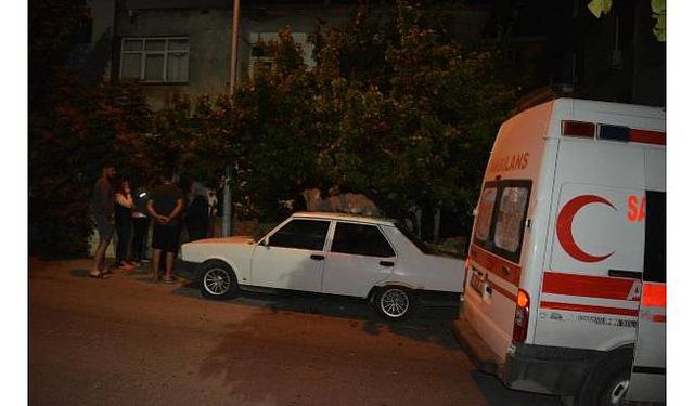 İzmir’de 2 katlı binada patlama: 3 yaralı