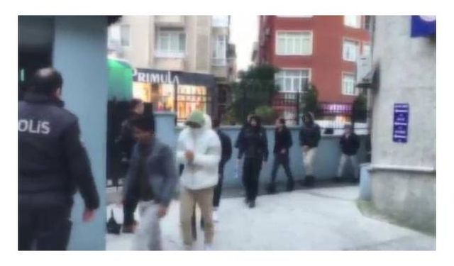İstanbul'da son bir haftada 2 bin 17 kaçak göçmen yakalandı