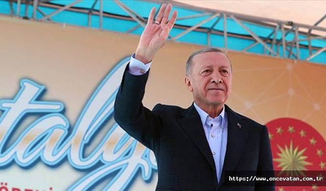 Cumhurbaşkanı Erdoğan: Yeni bir seçimin arifesinde, karşımıza yine "yaptırmayız" ittifakıyla çıktılar