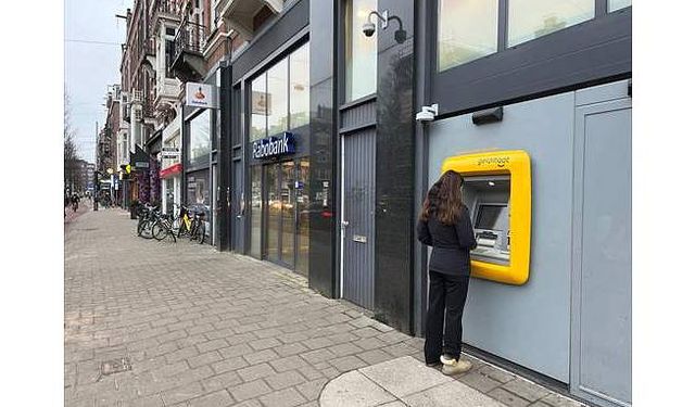 Hollanda'da bankalar dijitalleşme nedeniyle şube kapatıyor