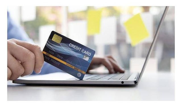 Kredi kartı sayısı 1 yılda yüzde 17 artarak 100 milyona yaklaştı