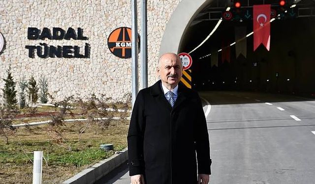 Ulaştırma ve Altyapı Bakanı Karaismailoğlu: Yürüttüğümüz çalışmalarla Türkiye'nin yolunu açıyoruz