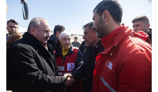 TBMM Başkanı Şentop, depremden etkilenen Gaziantep'te incelemelerde bulundu
