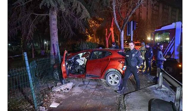 Bakırköy'de trafik kazasında 1 kişi öldü, 5 kişi yaralandı