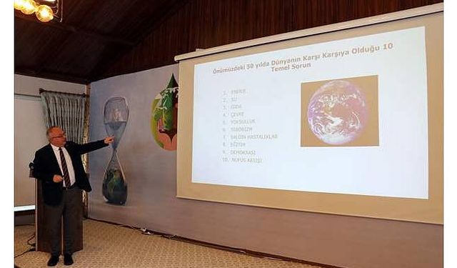 Erzurum'da "Türkiye'nin Zirvesinde İklim Değişikliği Çalıştayı" düzenlendi 