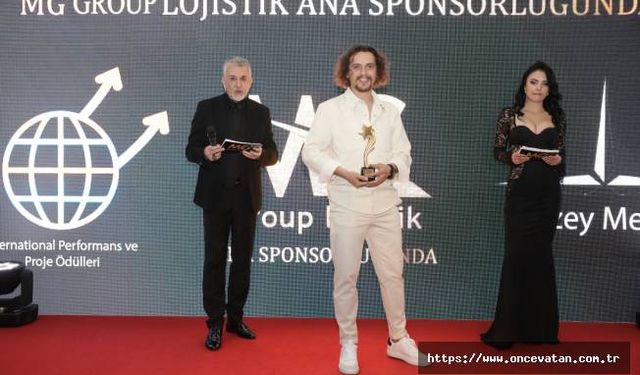 Berna Türkkan Hollywood Oyunculuk Akademisine Kâbede Ödül