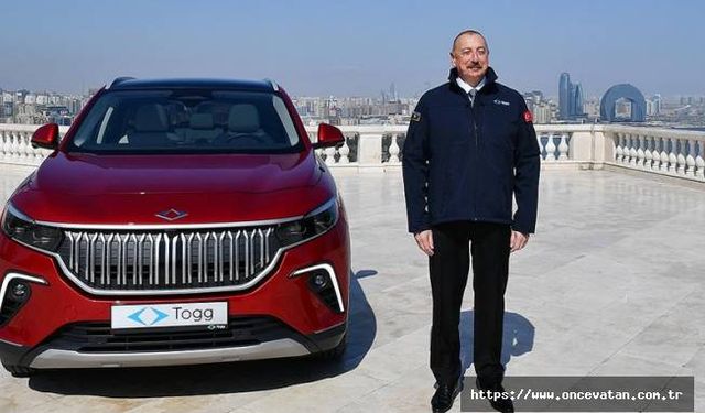 Togg T10X Azerbaycan Cumhurbaşkanı İlham Aliyev'e teslim edildi