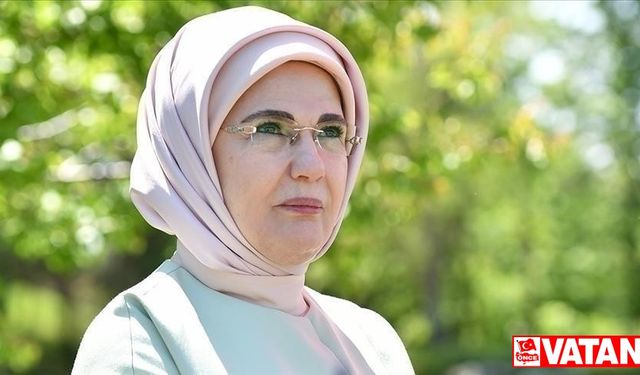 Emine Erdoğan: "Okulumda Sağlıklı Besleniyorum" kampanyasıyla 5 milyon öğrenciye günde en az 1 öğün yemek ikram ediliyor