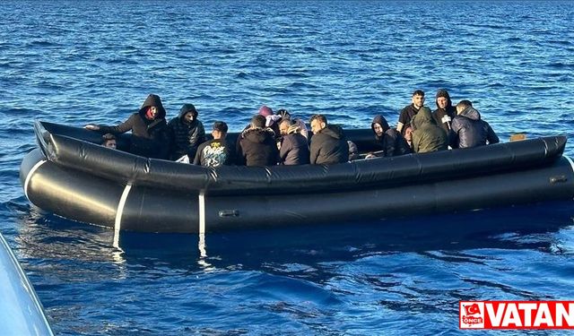 Yunanistan'da düzensiz göçmenleri taşıyan teknenin alabora olması sonucu 17 kişi öldü