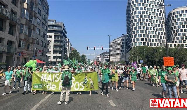 Brüksel'de sağlık sektörü çalışanlarından protesto