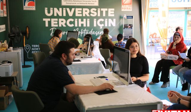 Çekmeköy Belediyesi’nden üniversite adaylarına danışmanlık hizmeti